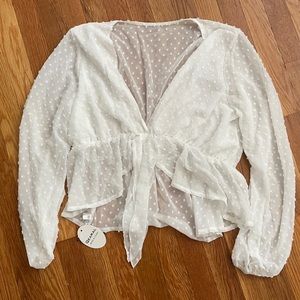 NWT Qearal Women's White Tie Knot Crop Top Blouse